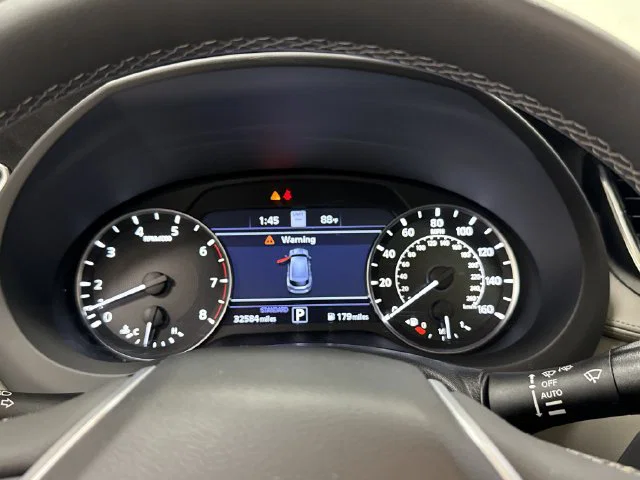 vehicle-img