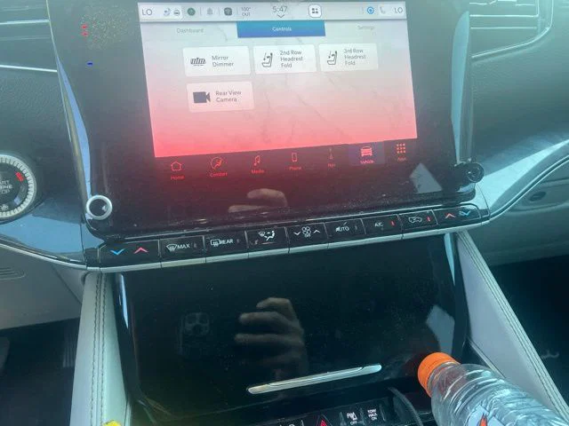 vehicle-img