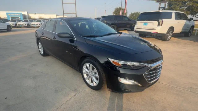 vehicle-img
