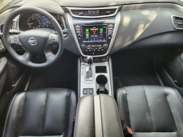 vehicle-img