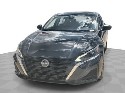 used 2025 NISSAN