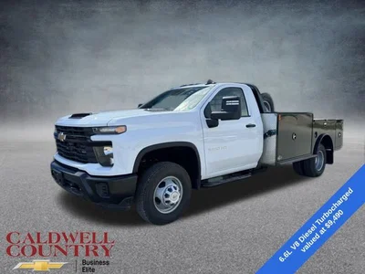 new 2024 CHEVROLET
