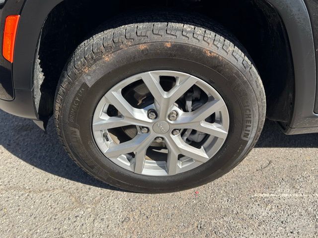 vehicle-img