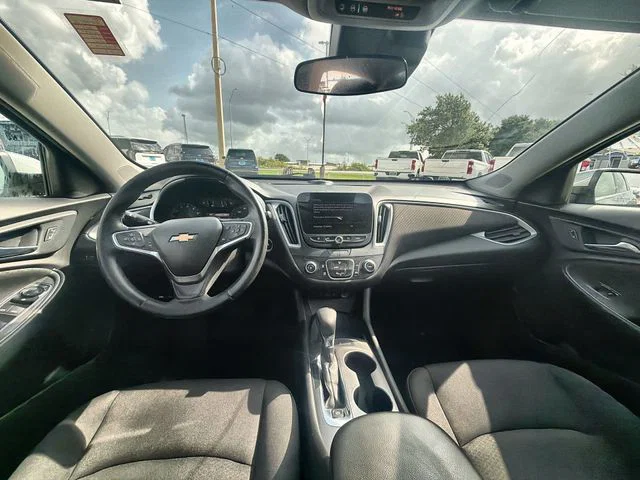 vehicle-img