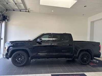 used 2025 TOYOTA