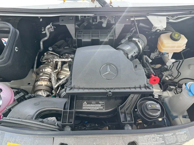 vehicle-img