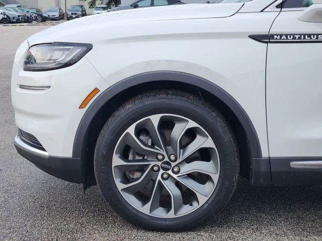 vehicle-img