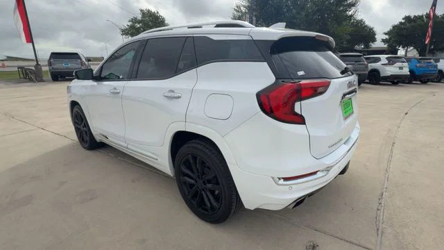 vehicle-img