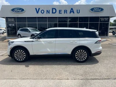 used 2024 LINCOLN