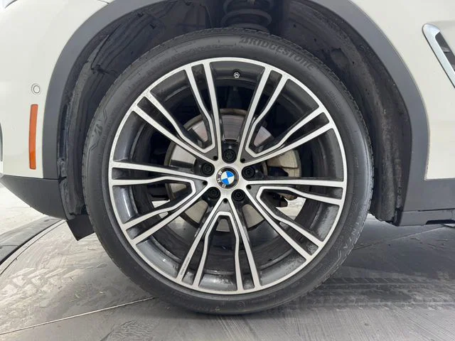 vehicle-img