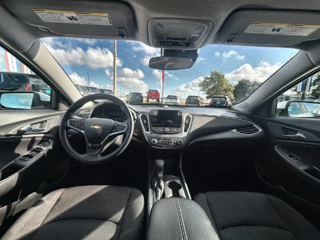 vehicle-img