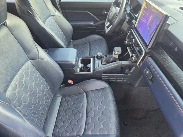 vehicle-img