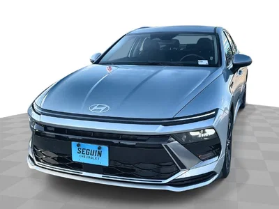 used 2025 HYUNDAI