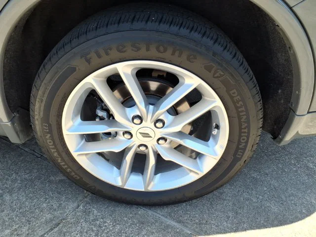 vehicle-img