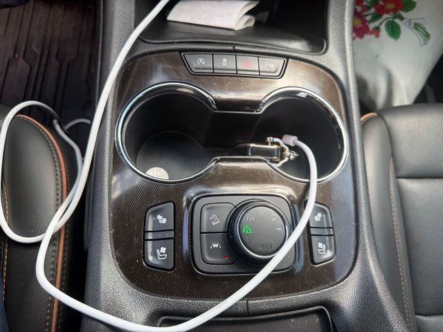 vehicle-img