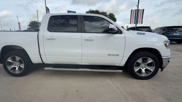 vehicle-img