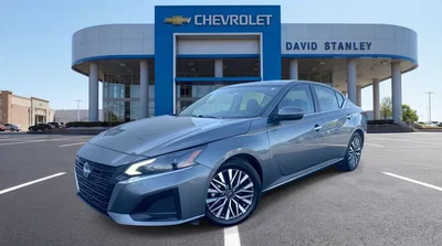 used 2023 NISSAN