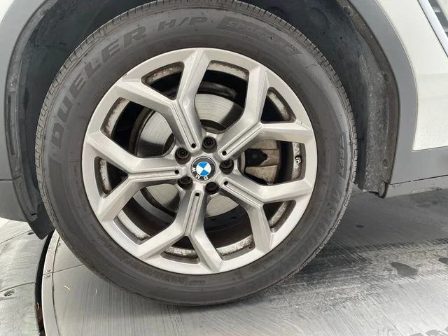 vehicle-img