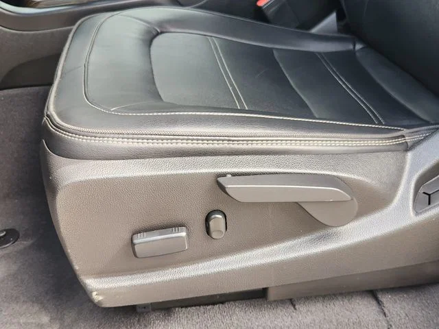 vehicle-img