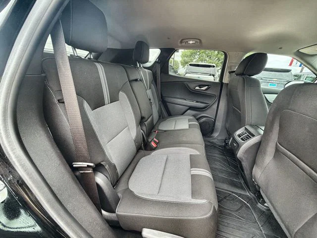 vehicle-img
