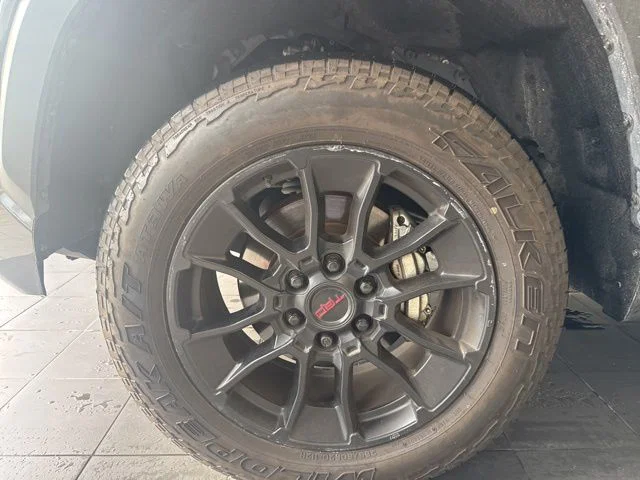 vehicle-img