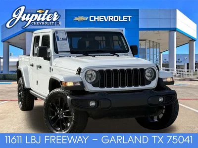 used 2025 JEEP