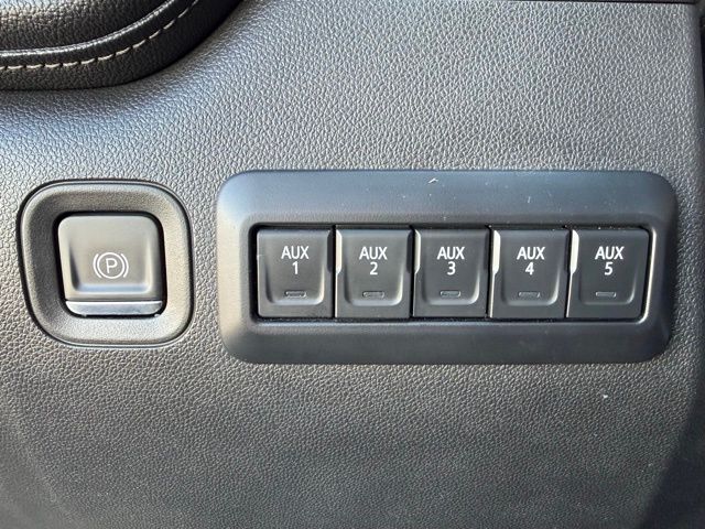 vehicle-img