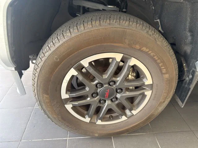 vehicle-img