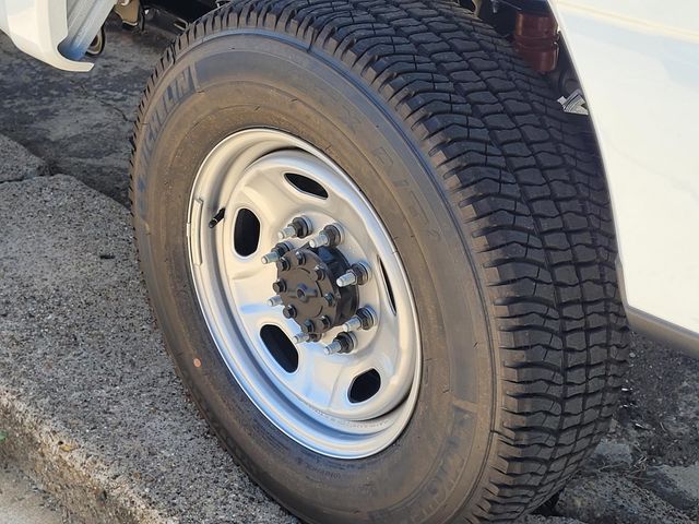 vehicle-img