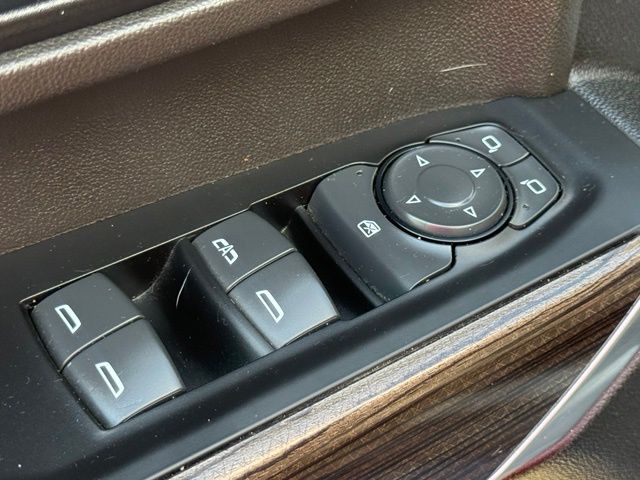 vehicle-img
