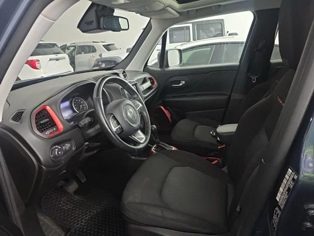 vehicle-img