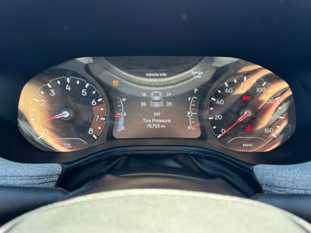 vehicle-img