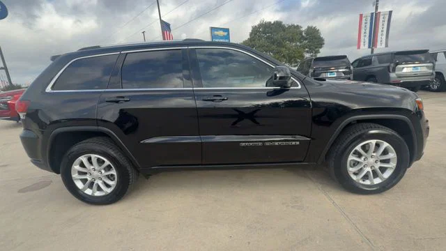 vehicle-img