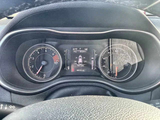 vehicle-img