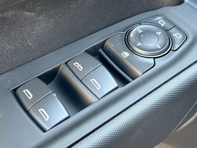 vehicle-img