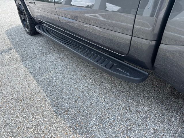 vehicle-img