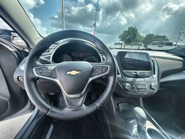 vehicle-img