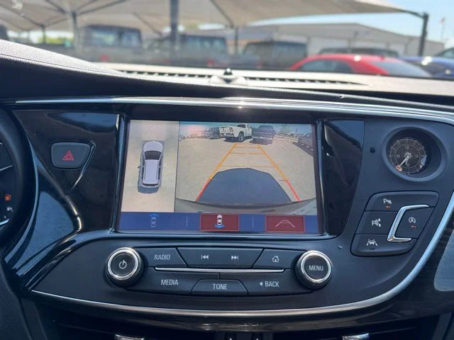 vehicle-img