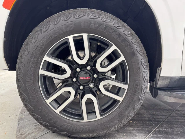 vehicle-img