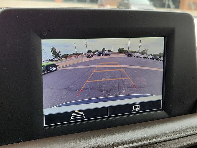 vehicle-img