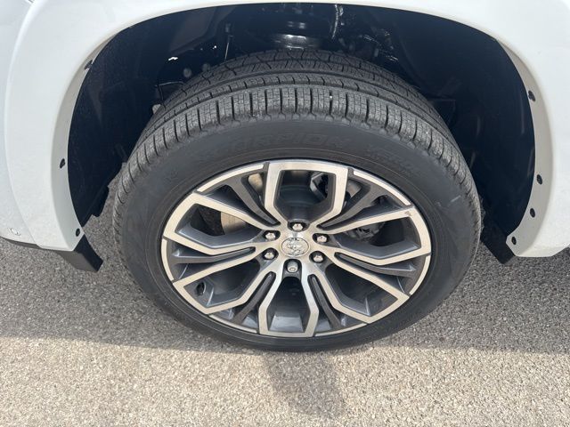 vehicle-img