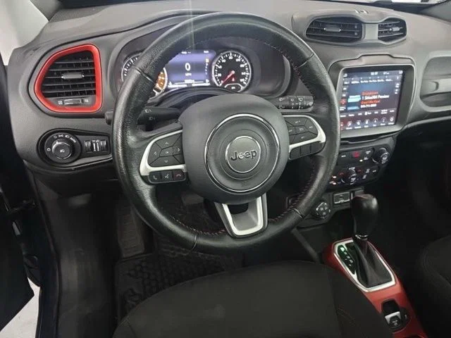 vehicle-img