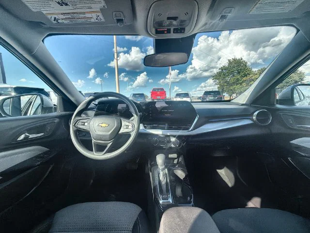 vehicle-img