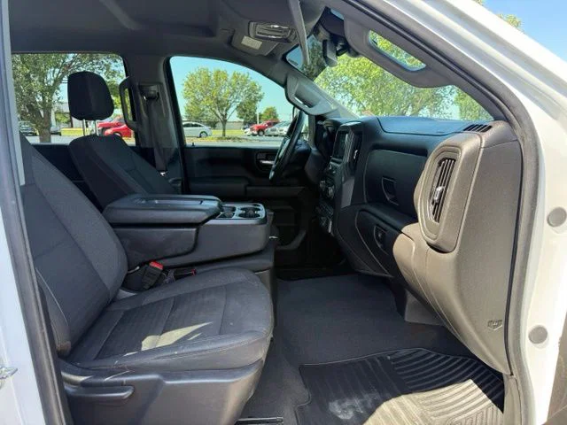 vehicle-img