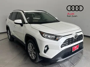 used 2020 TOYOTA