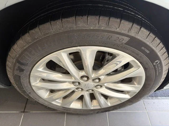 vehicle-img