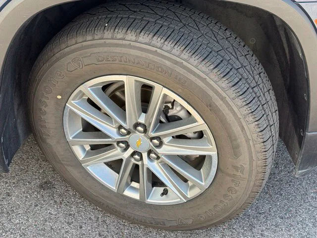 vehicle-img