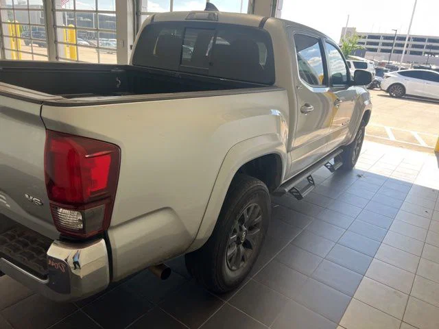 vehicle-img