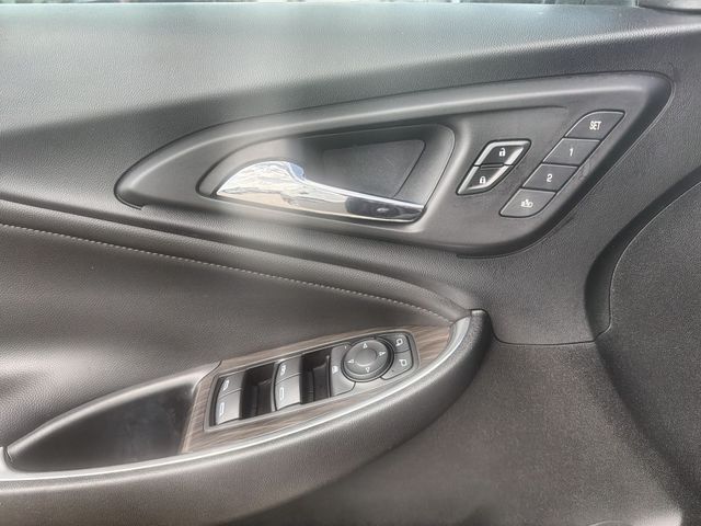 vehicle-img