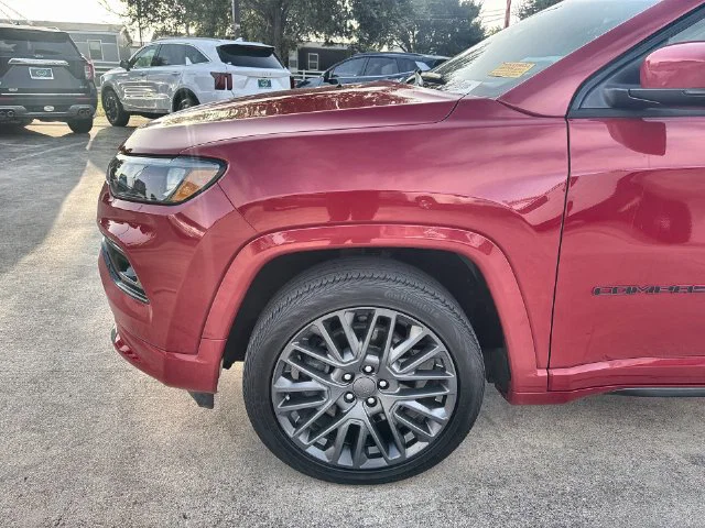 vehicle-img